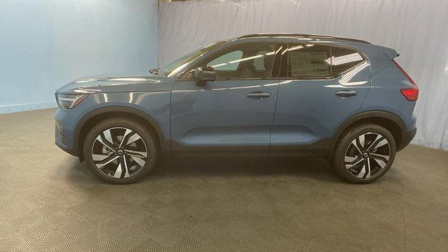 new 2025 Volvo XC40 car, priced at $49,000