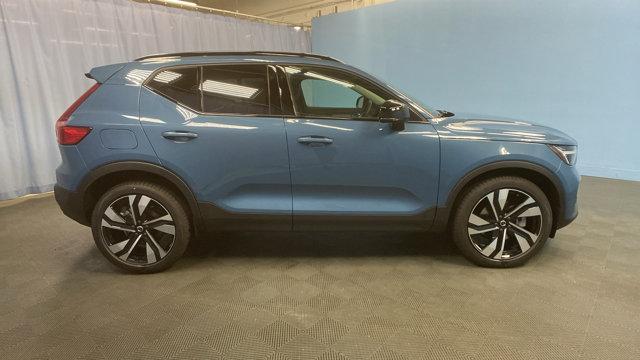 new 2025 Volvo XC40 car, priced at $49,000