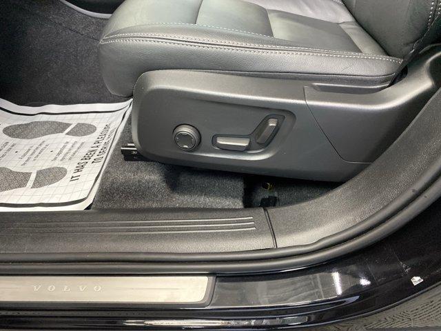 used 2025 Volvo XC40 car, priced at $33,918