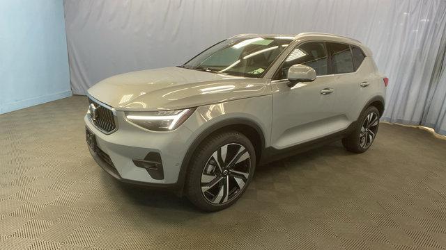 new 2025 Volvo XC40 car, priced at $46,620