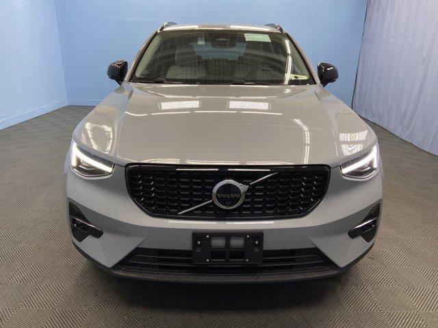new 2025 Volvo XC40 car, priced at $50,145