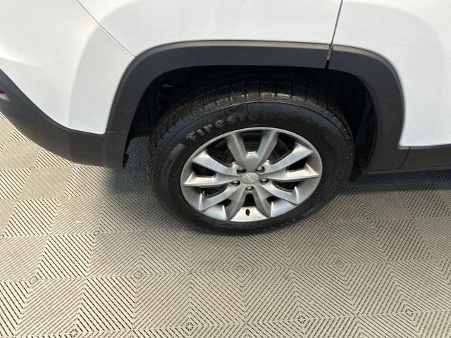 used 2018 Jeep Cherokee car, priced at $17,958