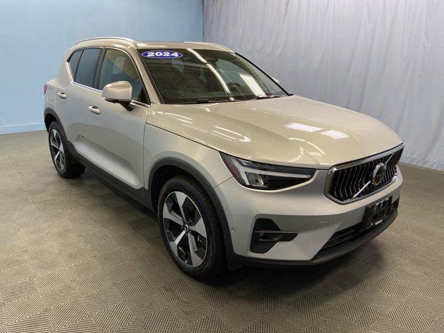 used 2024 Volvo XC40 car, priced at $37,516