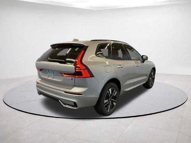 new 2026 Volvo XC60 car, priced at $53,775