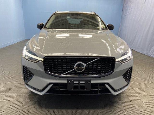 new 2025 Volvo XC60 car, priced at $51,075