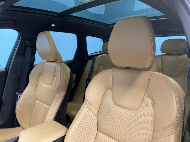 used 2022 Volvo XC60 car, priced at $38,400