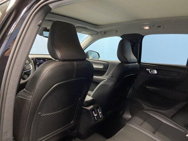 new 2025 Volvo XC40 car, priced at $48,560