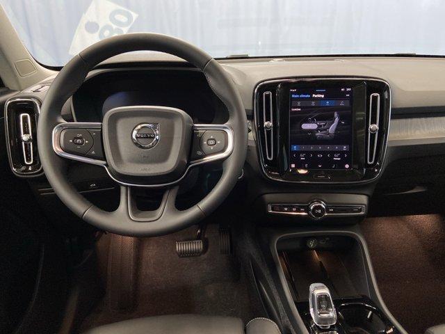 new 2025 Volvo XC40 car, priced at $48,560