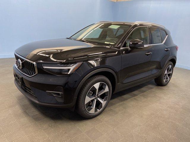 new 2025 Volvo XC40 car, priced at $46,785