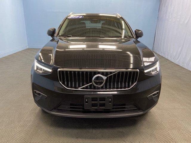 used 2024 Volvo XC40 car, priced at $37,900