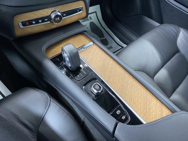 used 2024 Volvo XC90 Recharge Plug-In Hybrid car, priced at $48,900