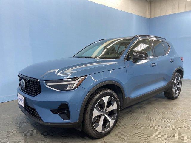 used 2024 Volvo XC40 car, priced at $36,716