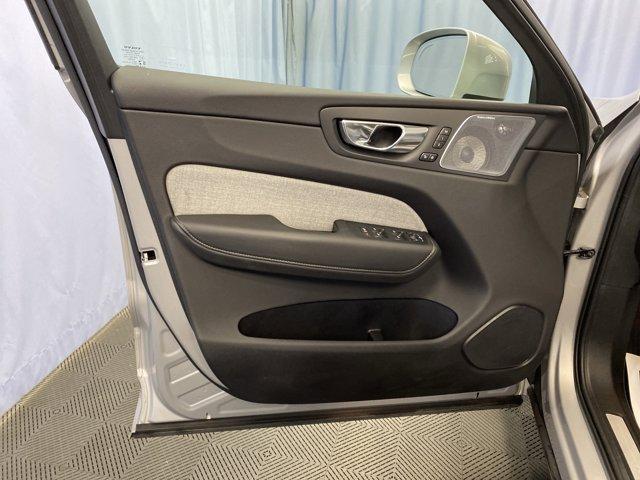 used 2022 Volvo XC60 Recharge Plug-In Hybrid car, priced at $33,922