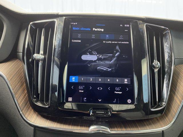 used 2022 Volvo XC60 Recharge Plug-In Hybrid car, priced at $33,922