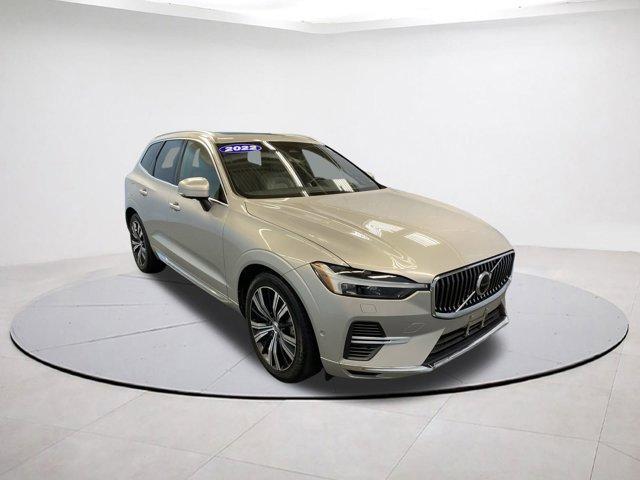 used 2022 Volvo XC60 Recharge Plug-In Hybrid car, priced at $33,922