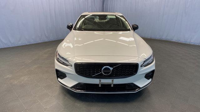 new 2024 Volvo S60 car, priced at $40,095