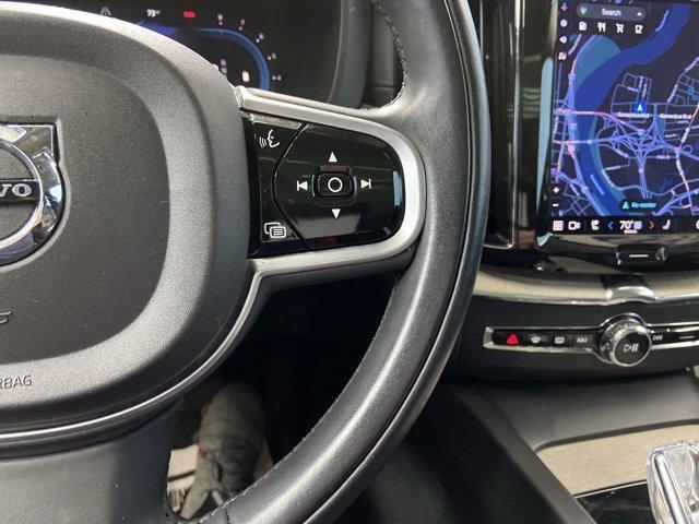 used 2022 Volvo XC60 car, priced at $39,770