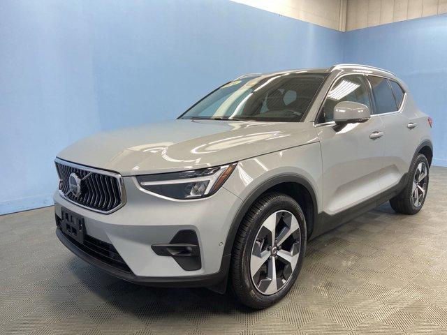 used 2024 Volvo XC40 car, priced at $36,866