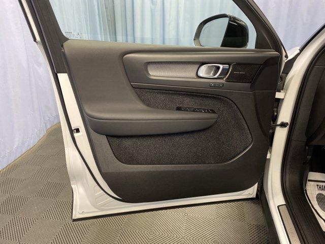 used 2022 Volvo XC40 car, priced at $28,900