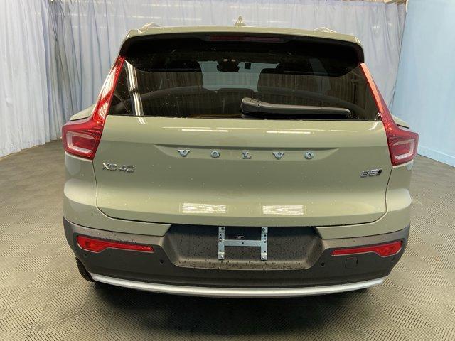 new 2025 Volvo XC40 car, priced at $43,845
