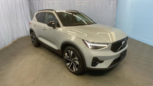 new 2024 Volvo XC40 car, priced at $47,680