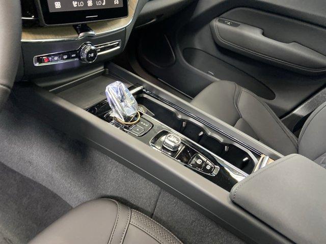 new 2026 Volvo XC60 Plug-In Hybrid car, priced at $69,675