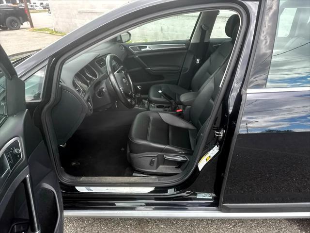 used 2017 Volkswagen Golf Alltrack car, priced at $13,995