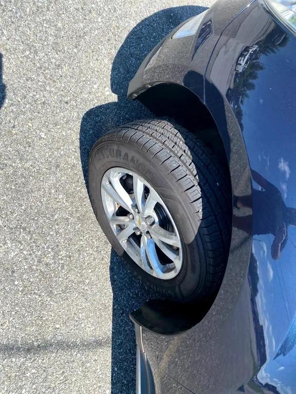 used 2016 Chevrolet Equinox car, priced at $10,995