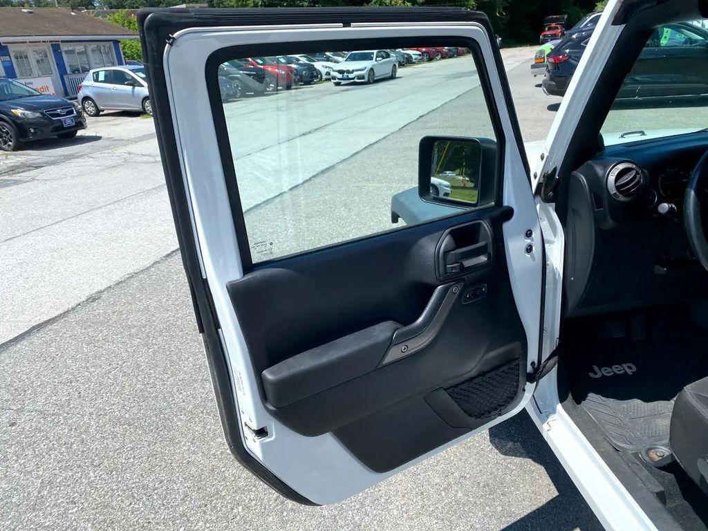 used 2014 Jeep Wrangler Unlimited car, priced at $17,995