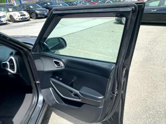 used 2021 Kia Soul car, priced at $12,995