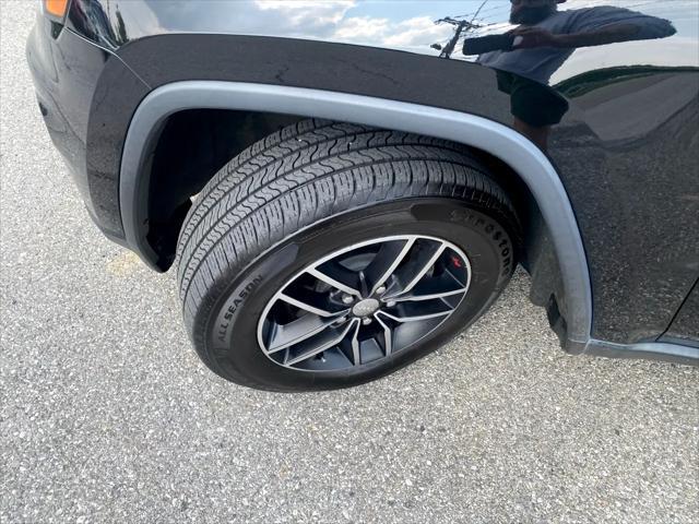 used 2017 Jeep Grand Cherokee car, priced at $17,995