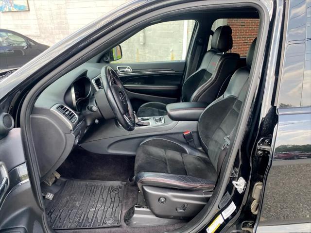 used 2017 Jeep Grand Cherokee car, priced at $17,995