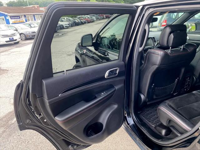 used 2017 Jeep Grand Cherokee car, priced at $17,995