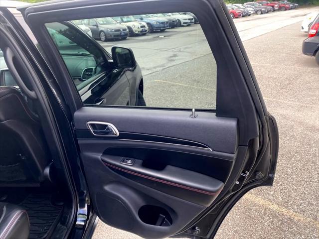 used 2017 Jeep Grand Cherokee car, priced at $17,995