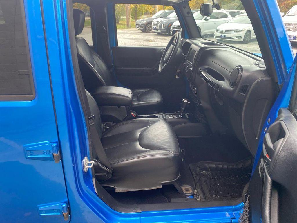 used 2015 Jeep Wrangler Unlimited car, priced at $16,995