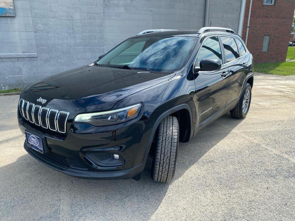 used 2019 Jeep Cherokee car, priced at $13,995
