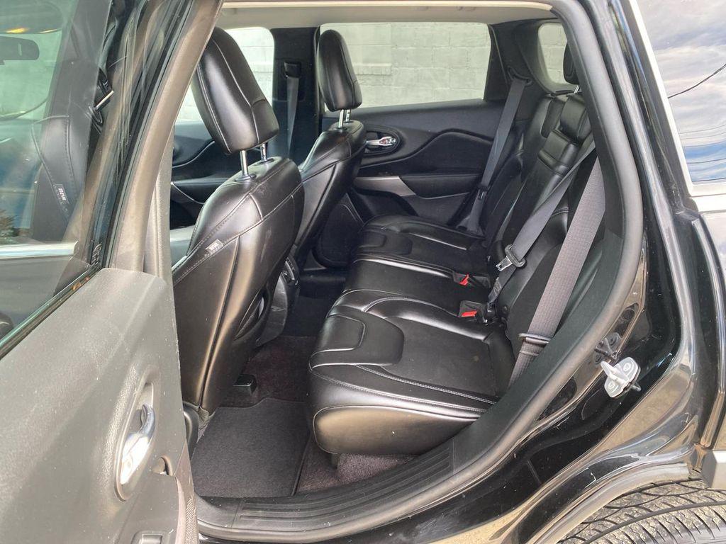 used 2019 Jeep Cherokee car, priced at $13,995