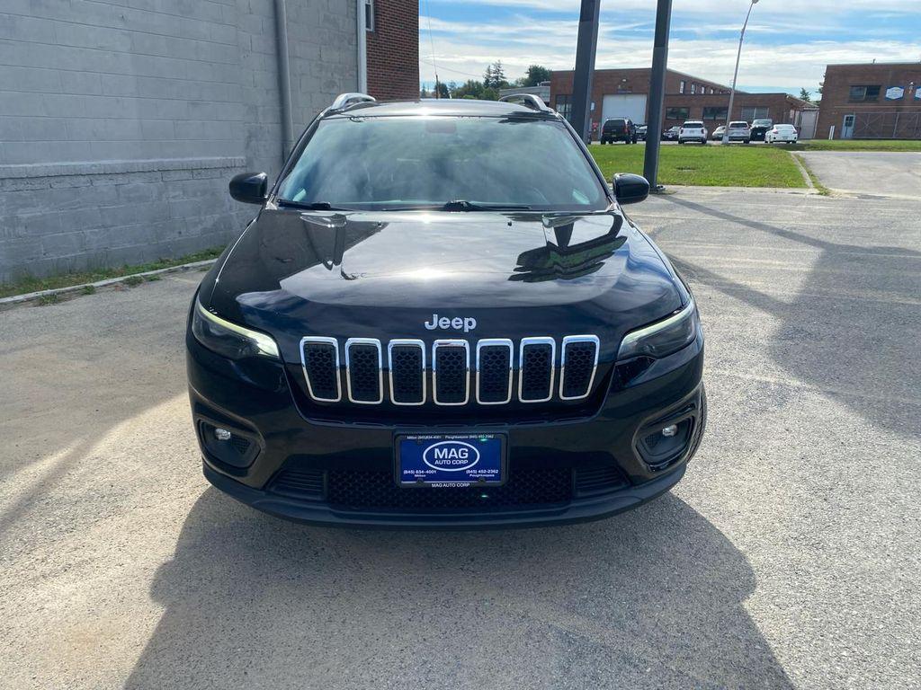 used 2019 Jeep Cherokee car, priced at $13,995