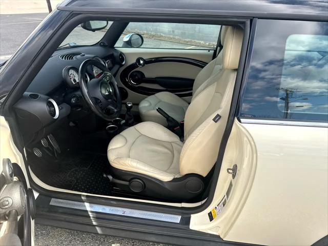 used 2011 MINI Cooper S car