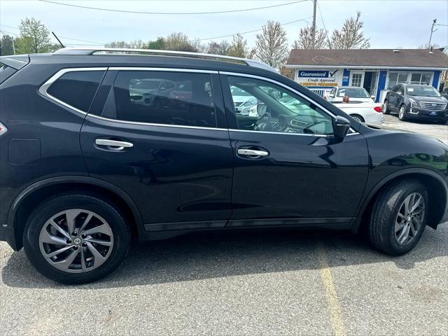 used 2016 Nissan Rogue car, priced at $15,599