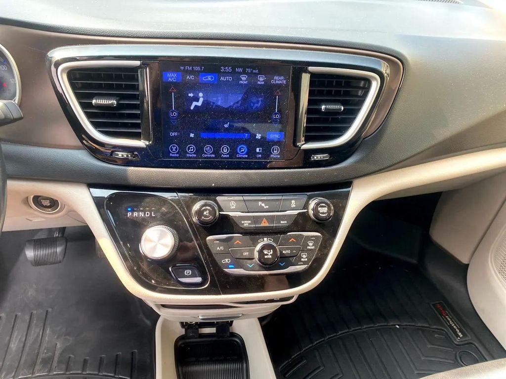 used 2017 Chrysler Pacifica car, priced at $13,995