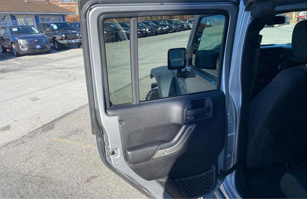 used 2015 Jeep Wrangler Unlimited car, priced at $13,995