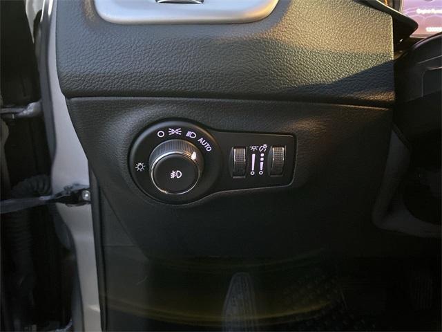 used 2018 Jeep Compass car, priced at $11,080