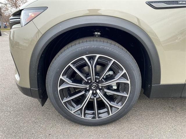 new 2025 Mazda CX-70 PHEV car, priced at $52,769