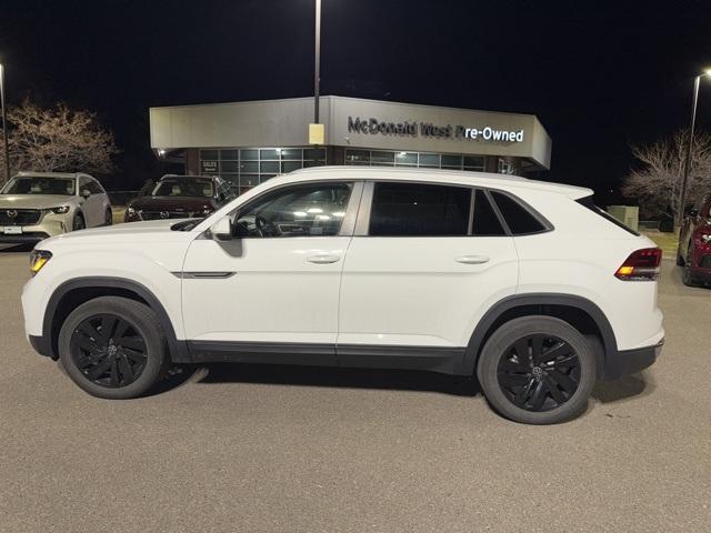 used 2022 Volkswagen Atlas Cross Sport car, priced at $25,995