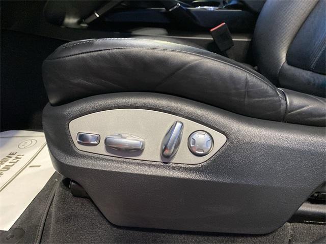 used 2018 Porsche Cayenne car, priced at $26,580