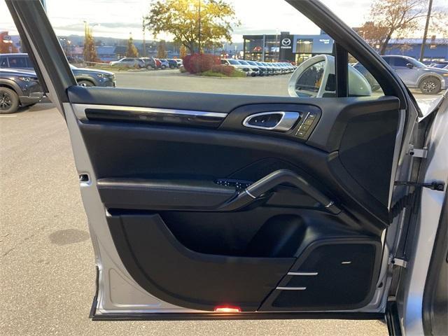used 2018 Porsche Cayenne car, priced at $26,580