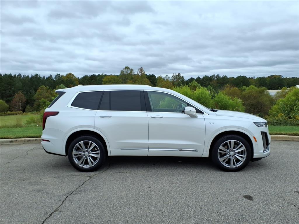 used 2023 Cadillac XT6 car, priced at $46,964
