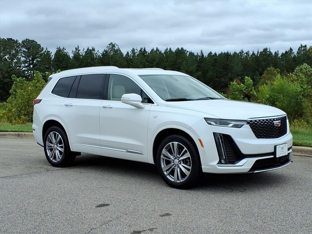 used 2023 Cadillac XT6 car, priced at $46,964