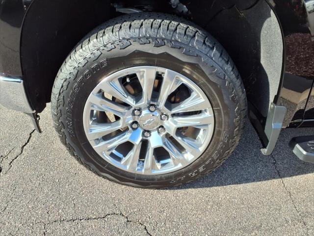 used 2025 Chevrolet Silverado 1500 car, priced at $60,590